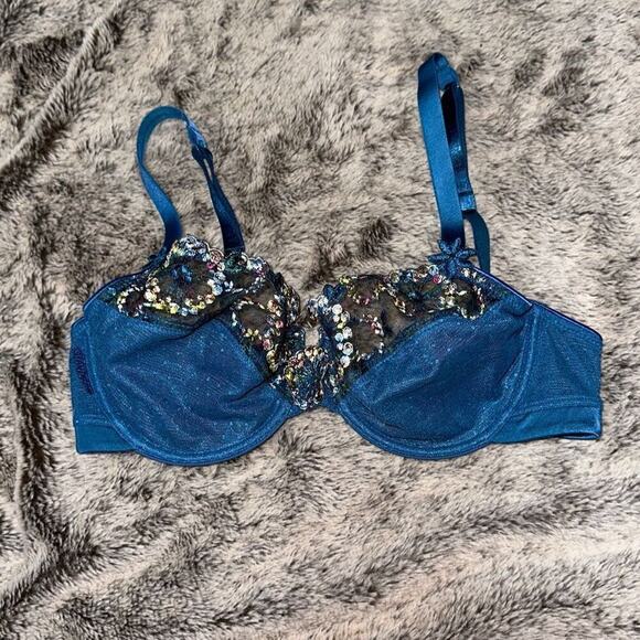 Chantelle Floral Embroidered Blue Underwire Bra | Sz 30D - Picture 2 of 9
